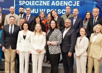 30 gmin dołącza do programu zakładania SAN-ów